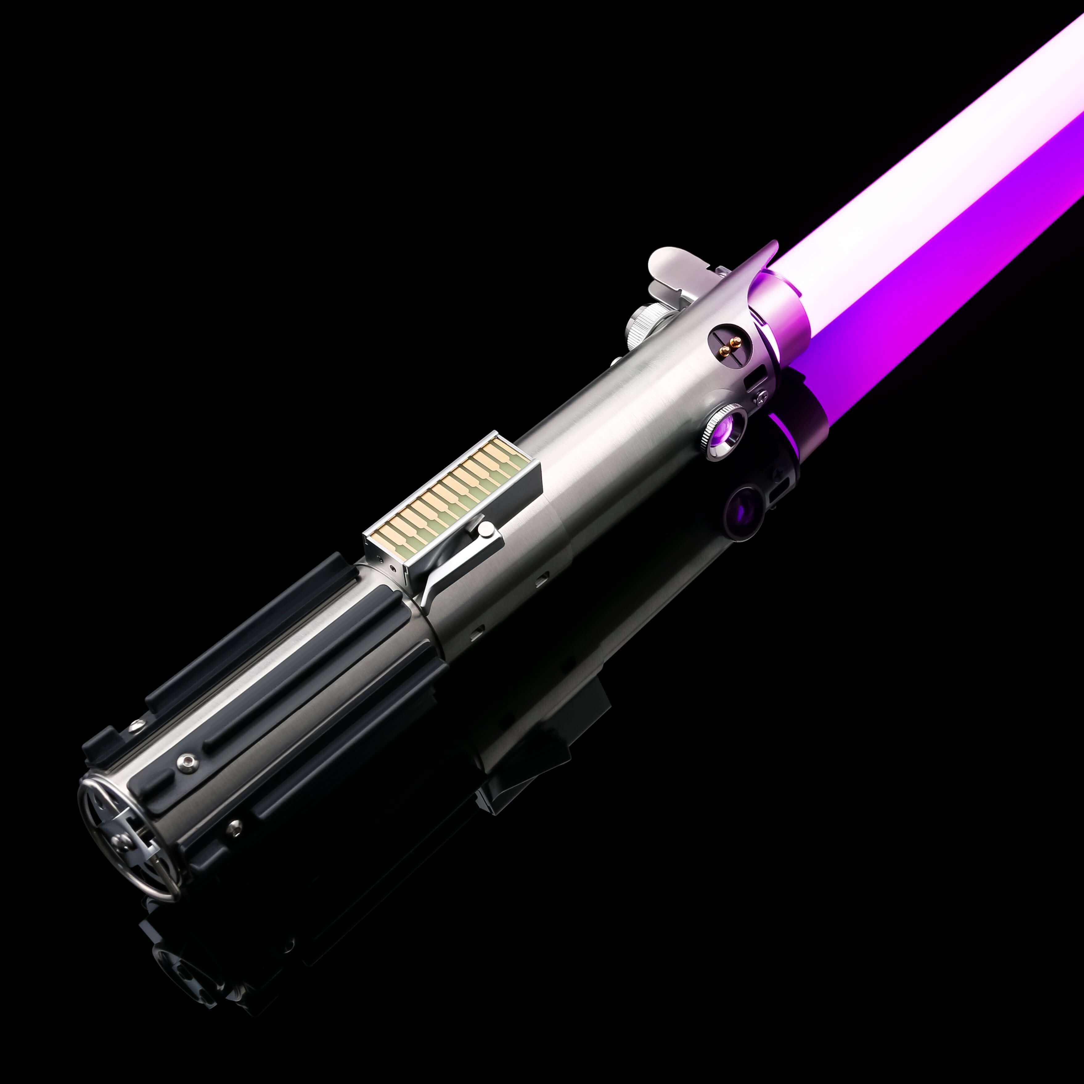 Luke EP7 Lightsaber - Ultimate Collector's Saber | Nsabers